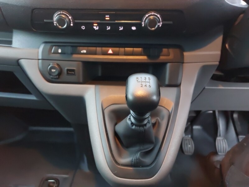 Used Vauxhall Vivaro 2021 for sale - 77034951: Photo 12