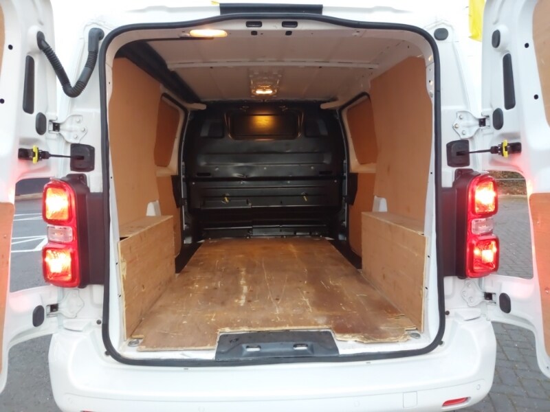 Used Vauxhall Vivaro 2021 for sale - 77034951: Photo 8