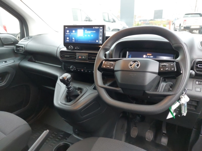 Used Vauxhall Combo 2024 for sale - 77070258: Photo 2