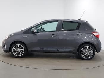 Used Toyota Yaris 2020 for sale - 79885304: Photo
