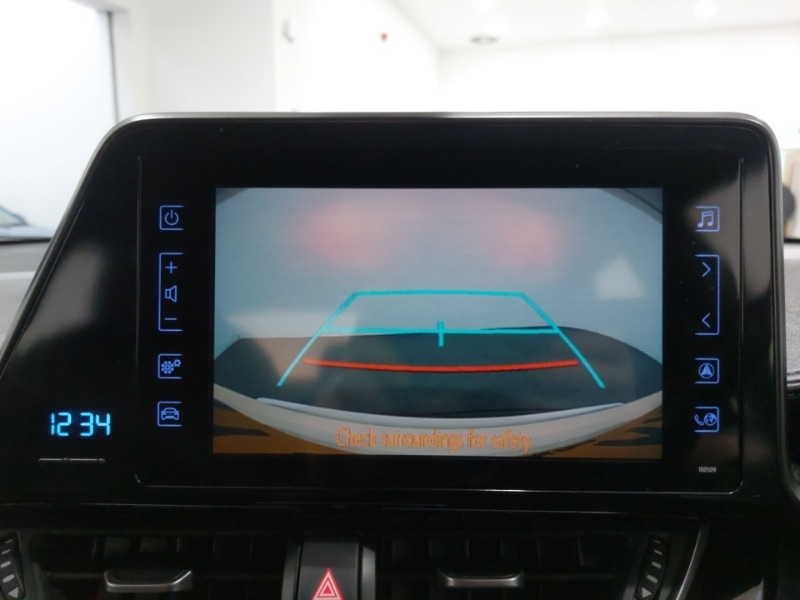 Used Toyota C-HR 2019 for sale - 77213983: Photo 17