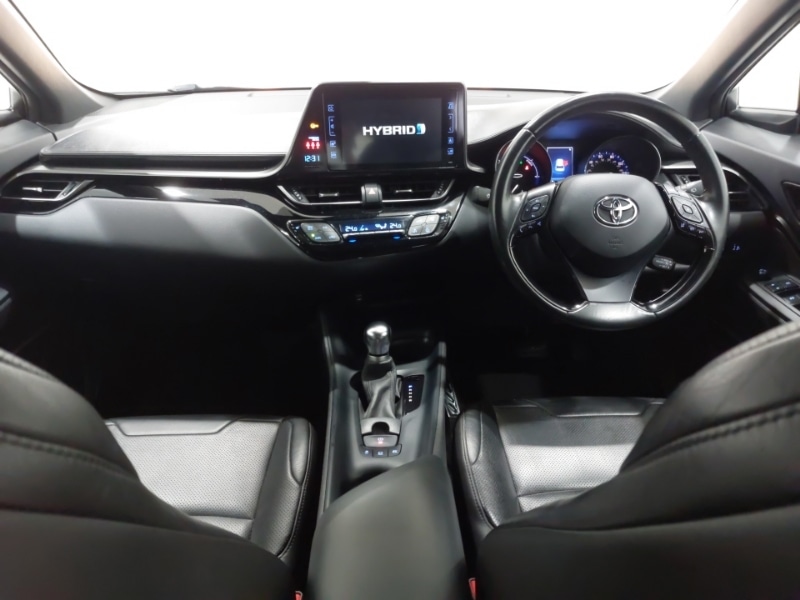Used Toyota C-HR 2019 for sale - 77213983: Photo 2