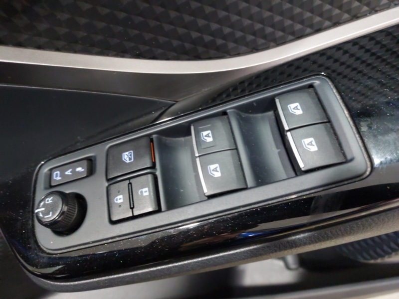 Used Toyota C-HR 2019 for sale - 77838016: Photo 14