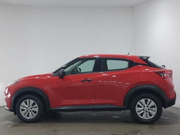 Used Nissan Juke 2023 for sale - 76130227: Photo 4