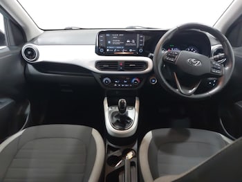 Used Hyundai i10 2023 for sale - 79407149: Photo