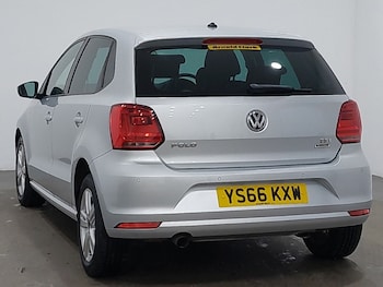 Used Volkswagen Polo 2016 for sale - 77531225: Photo