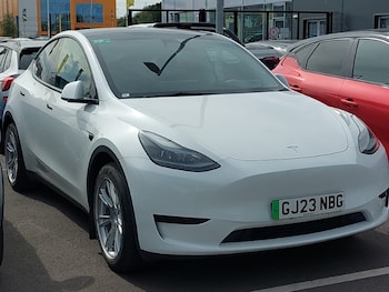 Used Tesla Model Y 2023 for sale - 79131290: Photo