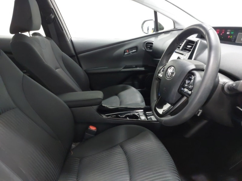 Used Toyota Prius 2022 for sale - 76897767: Photo 11