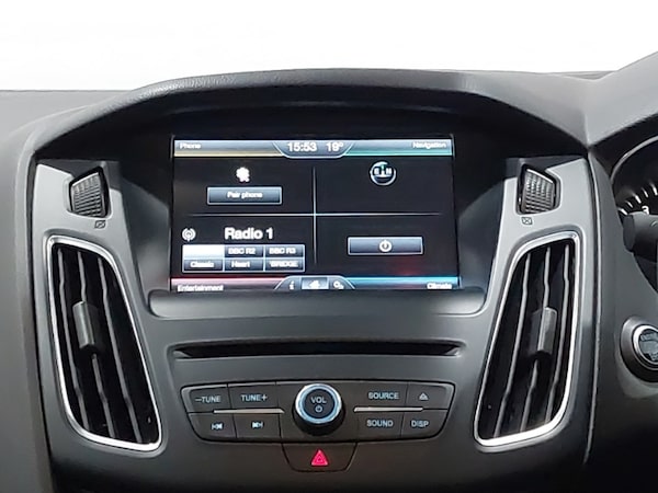 Used Ford Focus 2015 for sale - 76282290: Photo 7