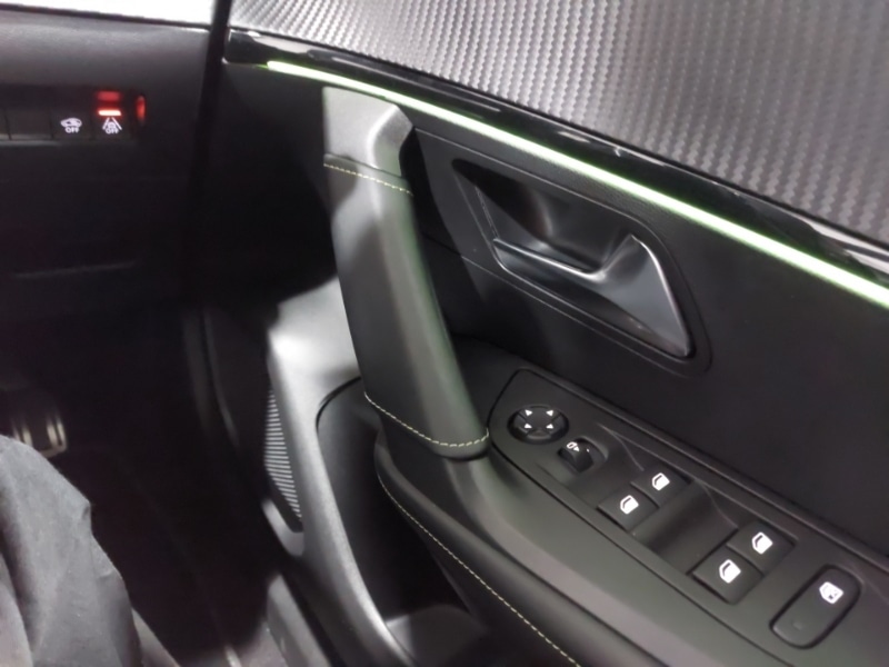 Used Peugeot 2008 2022 for sale - 77223433: Photo 13