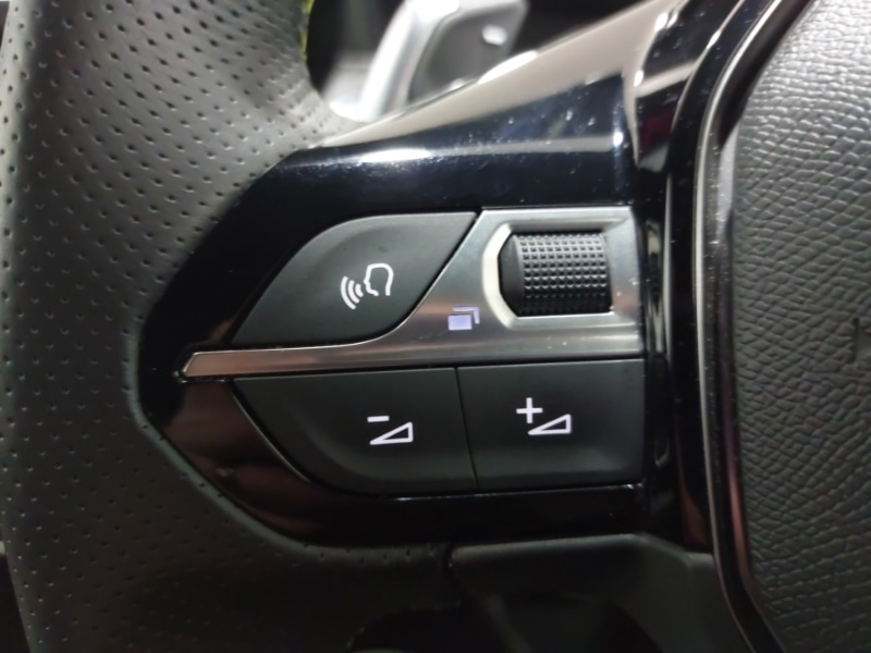 Used Peugeot 2008 2022 for sale - 77223433: Photo 15