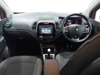 Used Renault Captur 2018 for sale - 76543668: Photo