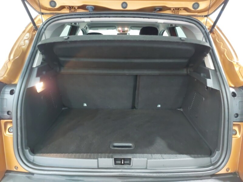 Used Renault Captur 2018 for sale - 76543668: Photo 8