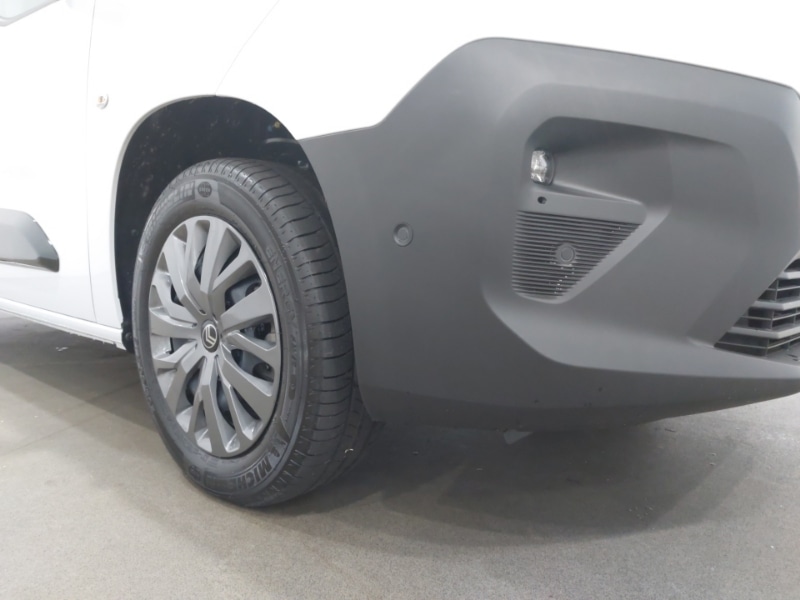 Used Citroen Berlingo 2024 for sale - 77751776: Photo 9