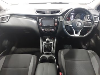 Used Nissan Qashqai 2018 for sale - 78972830: Photo
