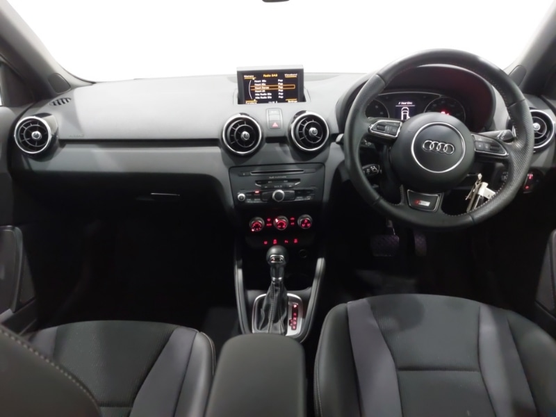 Used Audi A1 2015 for sale - 77838010: Photo 2