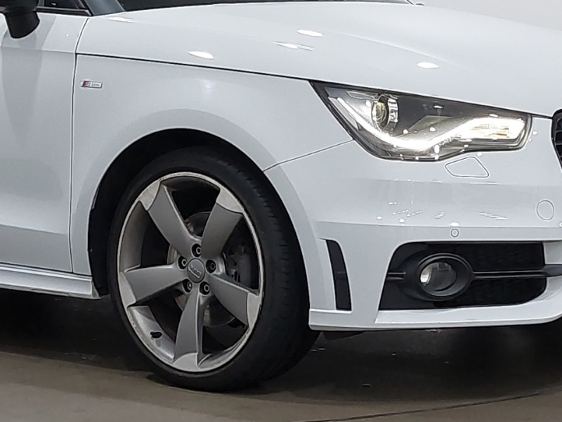 Used Audi A1 2015 for sale - 77838010: Photo 9