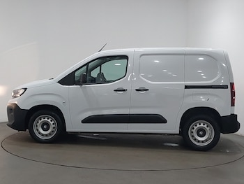 Used Vauxhall Combo 2024 for sale - 79627410: Photo