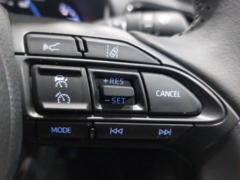 Used Toyota Yaris Cross 2022 for sale - 76589431: Photo 14