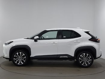 Used Toyota Yaris Cross 2022 for sale - 76403619: Photo