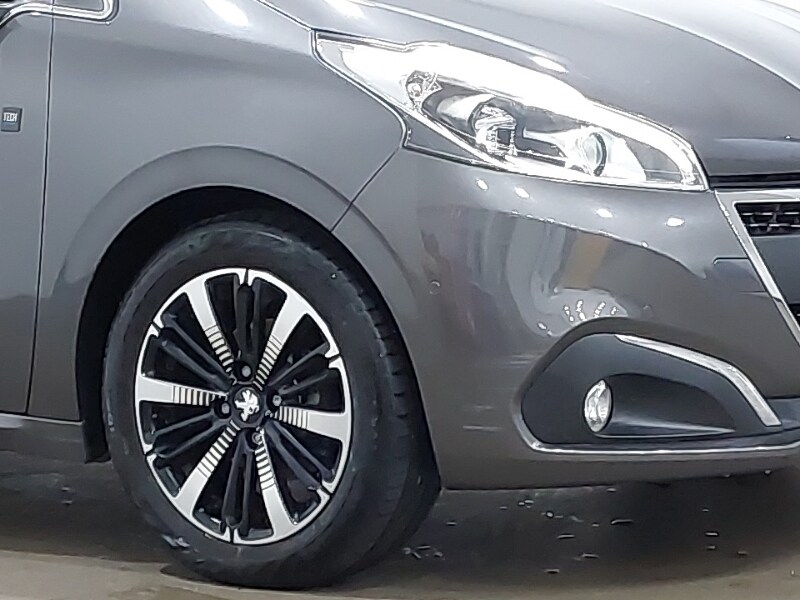 Used Peugeot 208 2019 for sale - 77606187: Photo 9