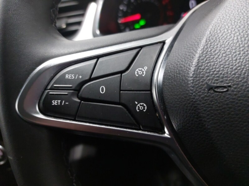 Used Renault Captur 2023 for sale - 77731786: Photo 15