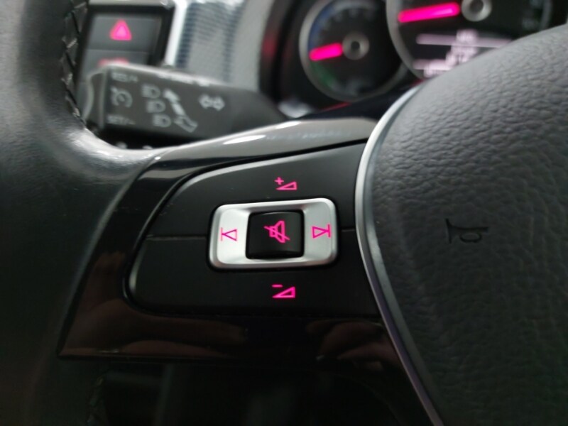 Used Volkswagen up! 2023 for sale - 77702333: Photo 15