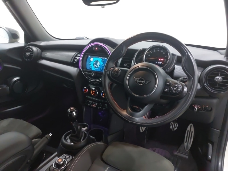 Used MINI Hatch 2019 for sale - 77776676: Photo 2