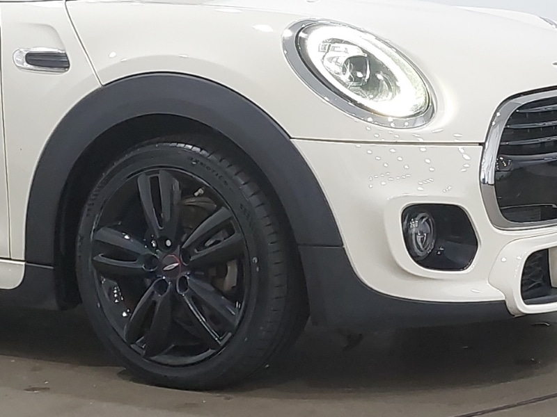Used MINI Hatch 2019 for sale - 77776676: Photo 9