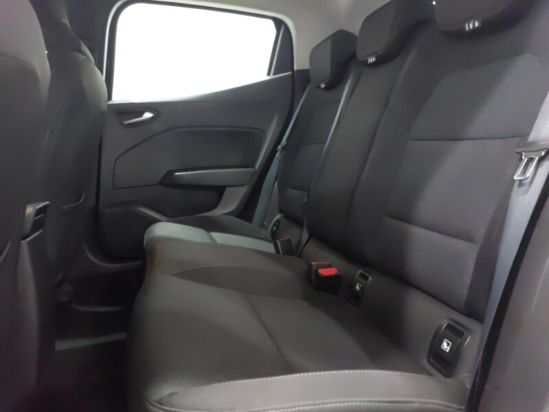 Used Renault Clio 2021 for sale - 77475839: Photo 6