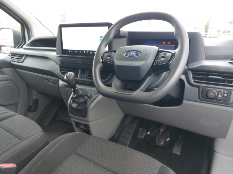 Used Ford Transit Custom 2024 for sale - 77678455: Photo 2