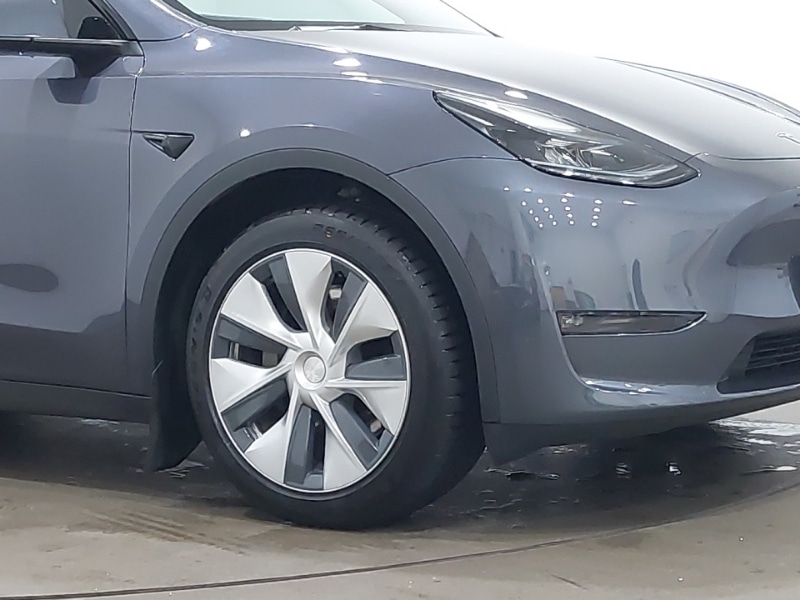 Used Tesla Model Y 2023 for sale - 76365409: Photo 9