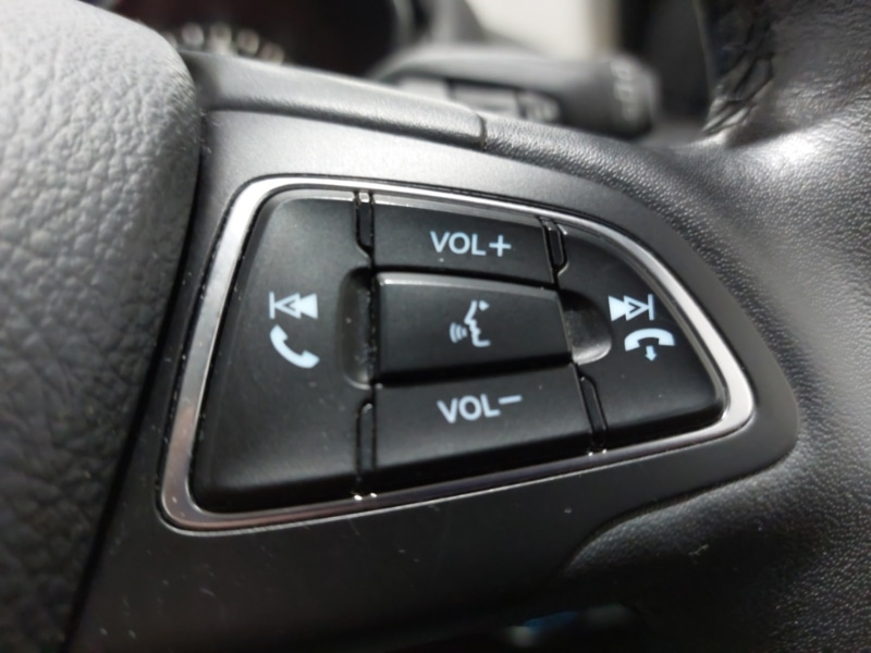 Used Ford Focus 2017 for sale - 76691952: Photo 14