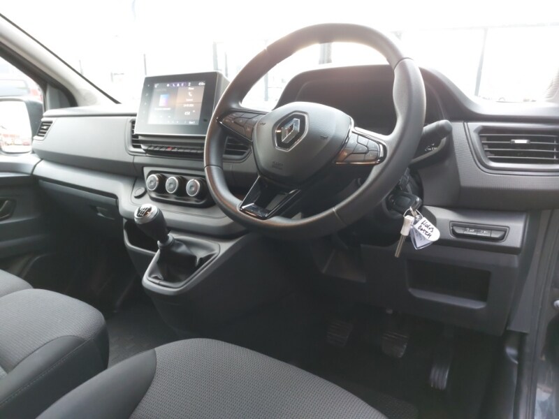 Used Renault Trafic 2023 for sale - 78126096: Photo 2