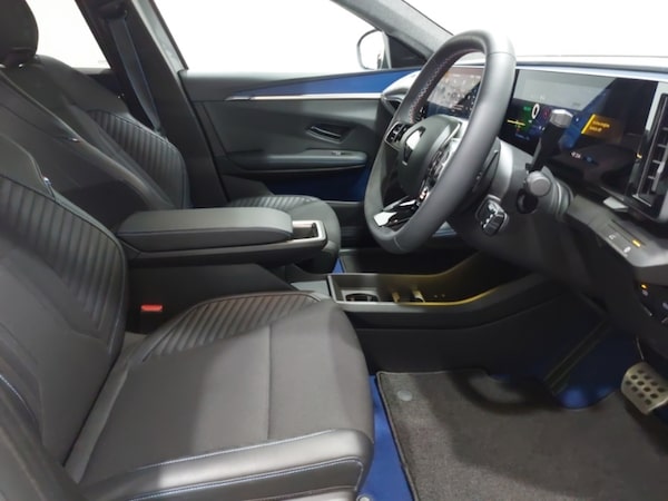 Used Renault Scenic E-Tech 2024 for sale - 76120910: Photo 11