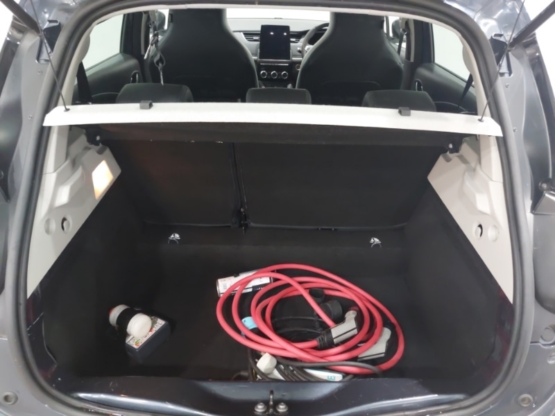 Used Renault Zoe 2021 for sale - 78037156: Photo 8