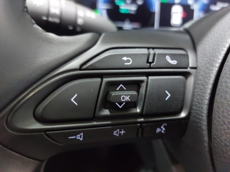 Used Toyota Yaris 2024 for sale - 78203356: Photo 12