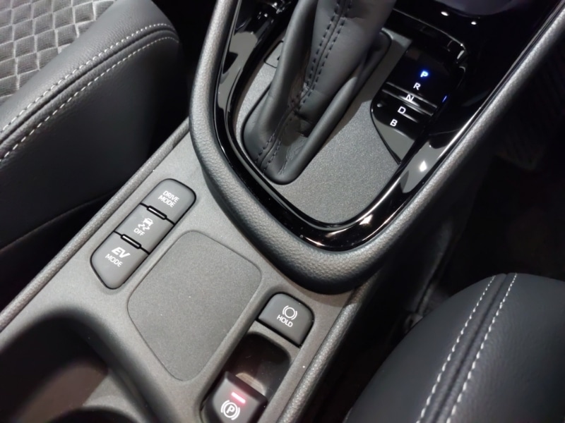 Used Toyota Yaris 2024 for sale - 78203356: Photo 19