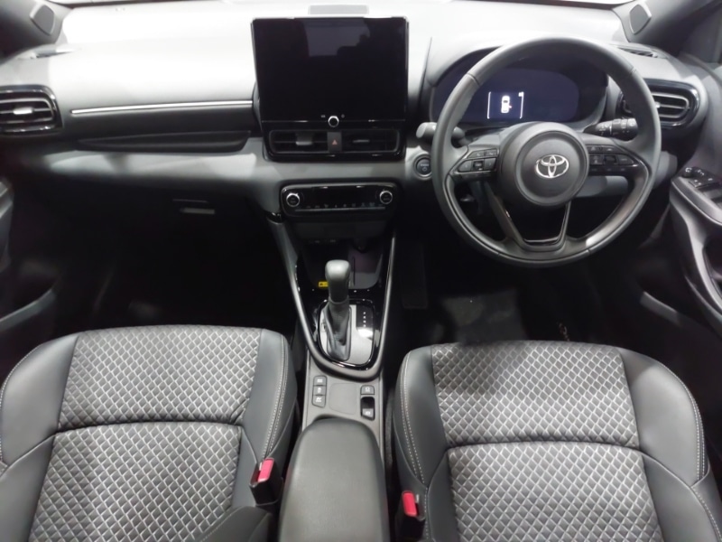 Used Toyota Yaris 2024 for sale - 78203356: Photo 2