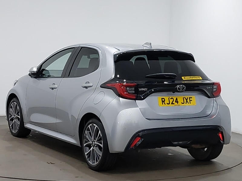 Used Toyota Yaris 2024 for sale - 78203356: Photo 3