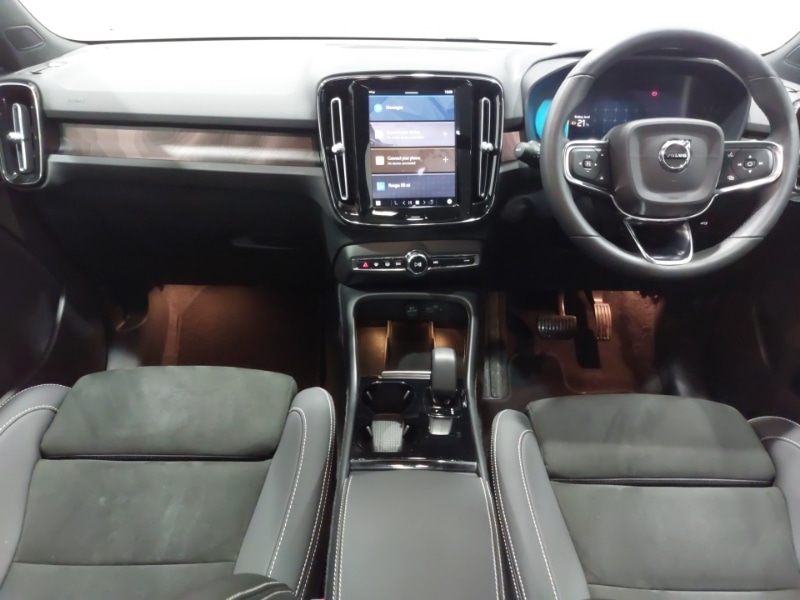 Used Volvo XC40 2022 for sale - 76853976: Photo 2