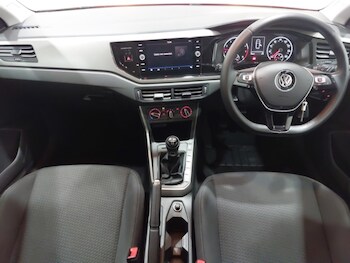 Used Volkswagen Polo 2018 for sale - 78151551: Photo