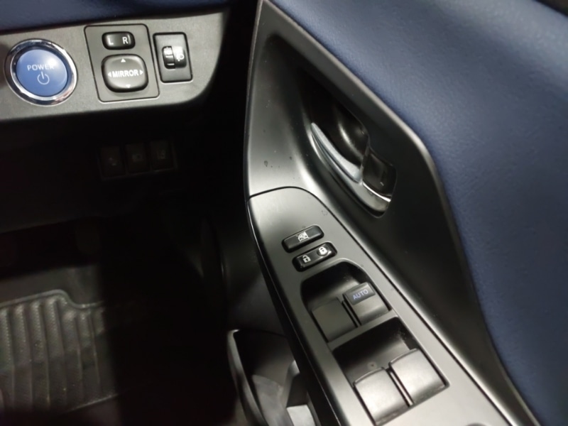 Used Toyota Yaris 2017 for sale - 77767598: Photo 13