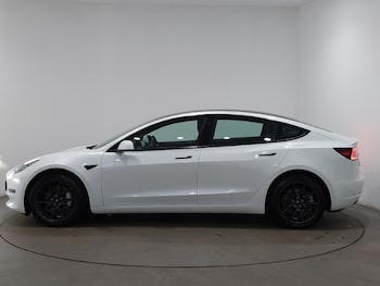 Used Tesla Model 3 2021 for sale - 79573561: Photo