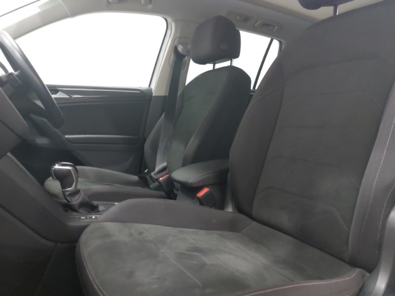 Used Volkswagen Tiguan 2021 for sale - 76983331: Photo 5