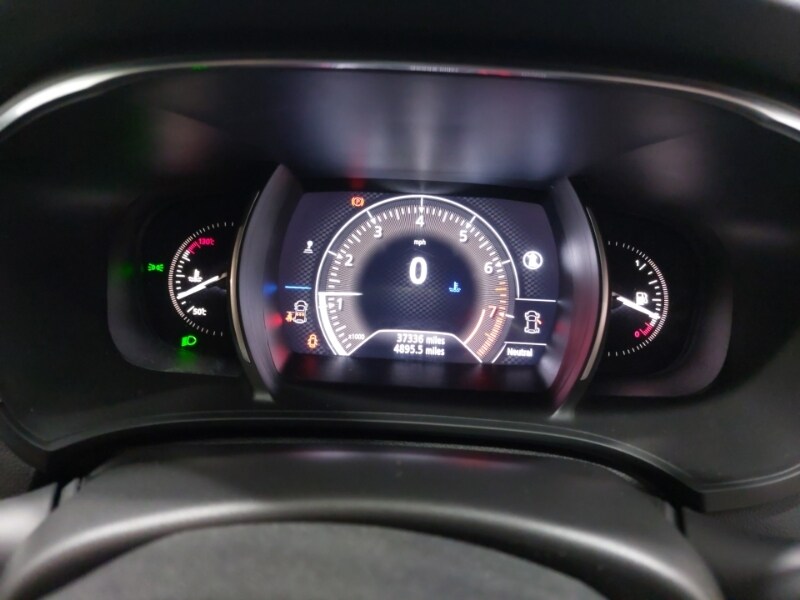 Used Renault Megane 2020 for sale - 77405104: Photo 11