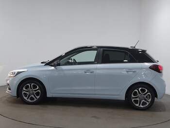 Used Hyundai i20 2019 for sale - 79420550: Photo