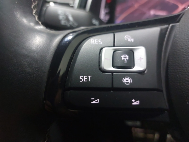 Used Volkswagen T-Roc 2020 for sale - 76411025: Photo 15