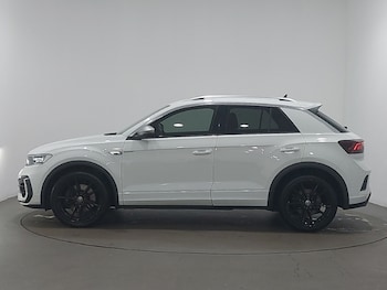 Used Volkswagen T-Roc 2020 for sale - 76411025: Photo