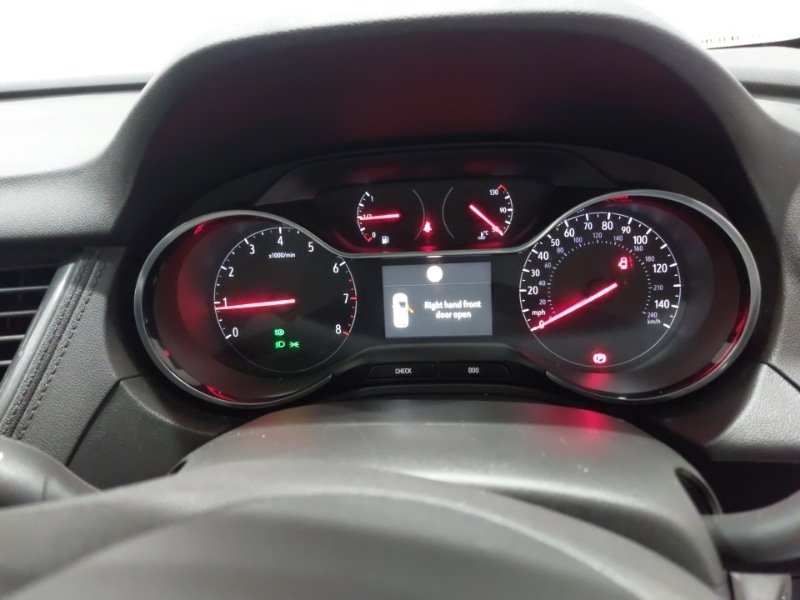 Used Vauxhall Grandland X 2019 for sale - 78040793: Photo 11